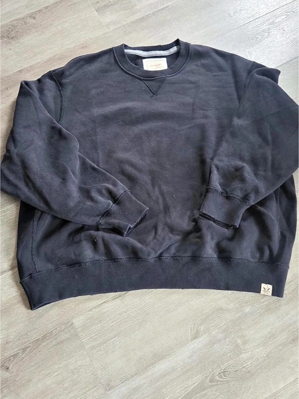 Men's Crewneck Sweatshirt in Black